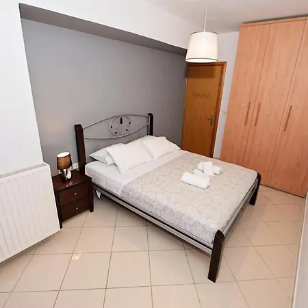 Avant Garde Downtown Apartment Rhodes City