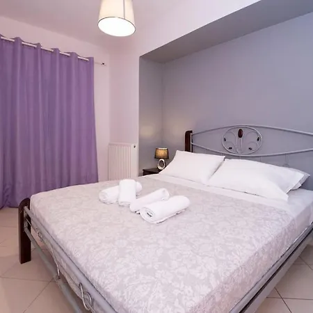 Avant Garde Downtown Apartment Rhodes City